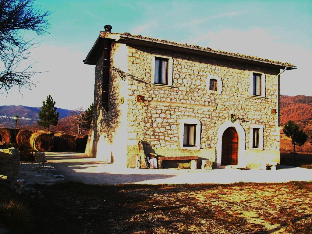 فيلا Casino Tonti Iarussi Forlì del Sannio الغرفة الصورة